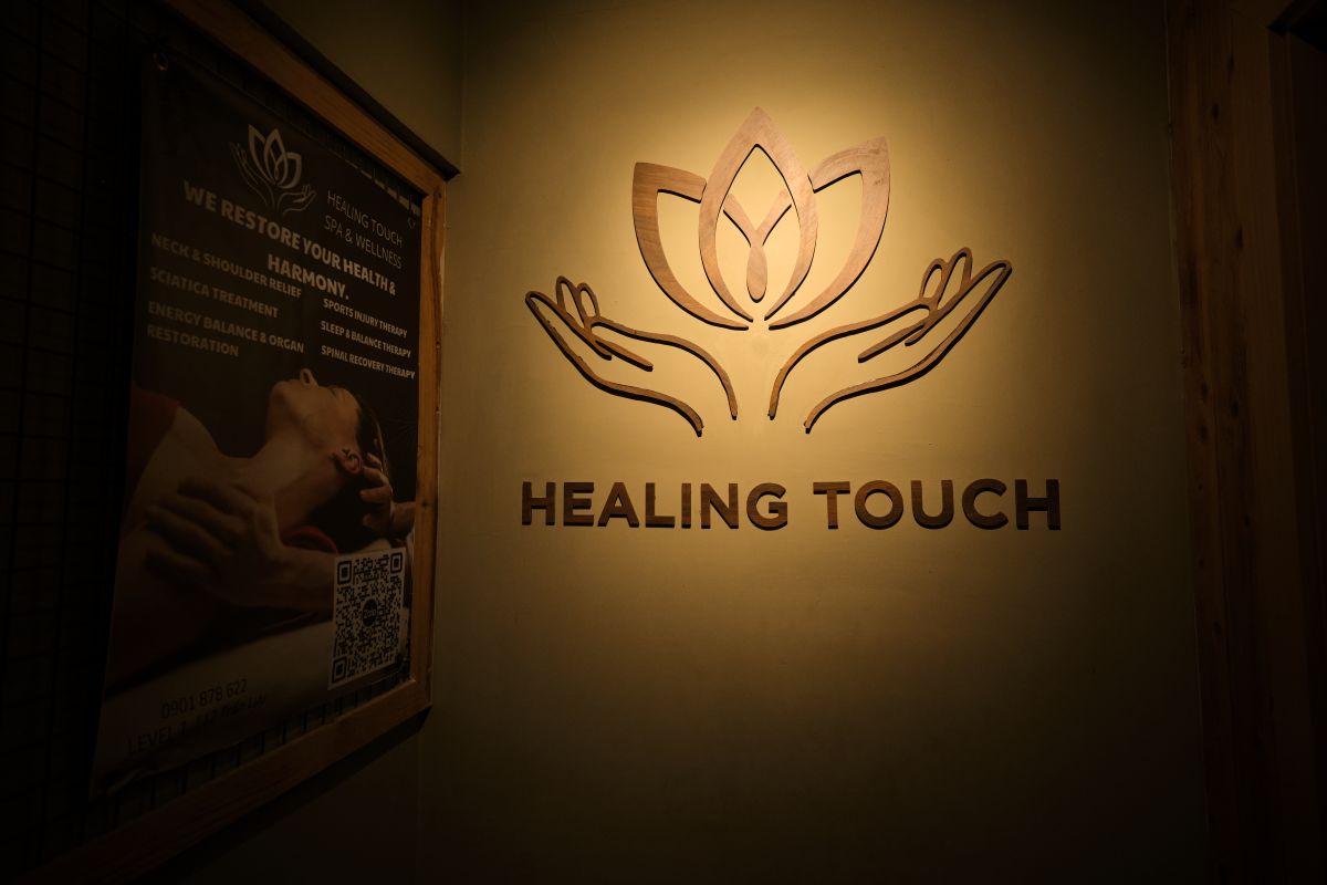 Đặt lịch giãn cơ thể thao Quận 2 tại Healing Touch Spa