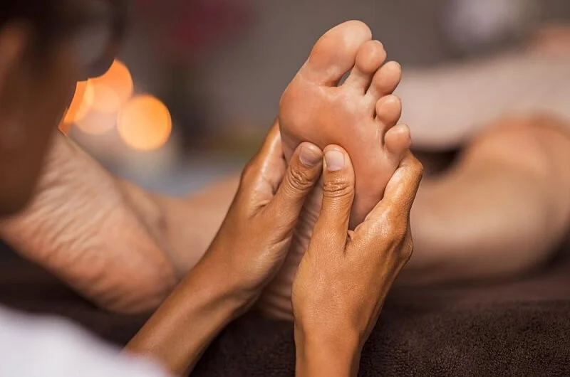 Quy trình một buổi massage chân trị liệu tại Healing Touch Spa