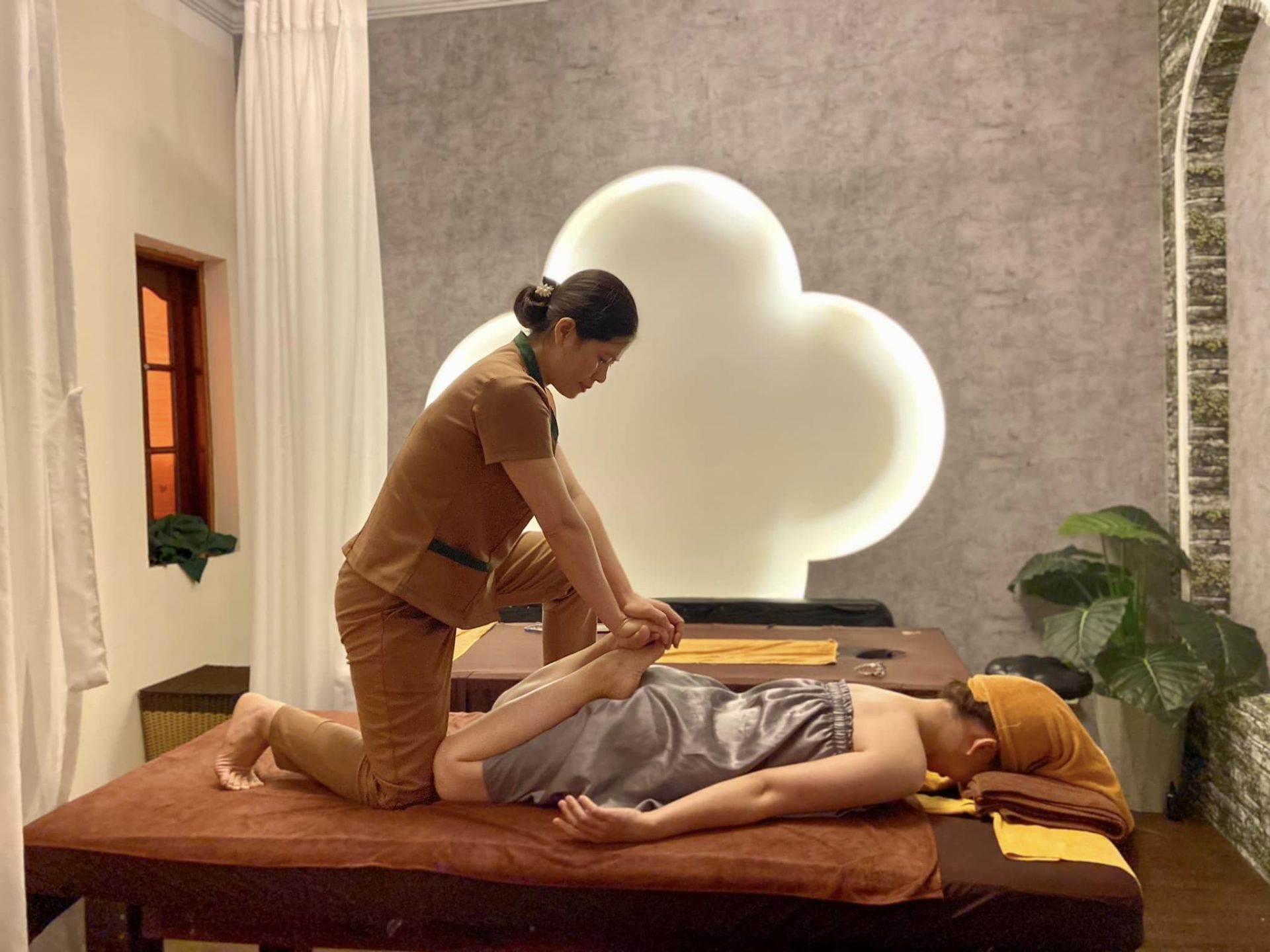 Lụa Spa