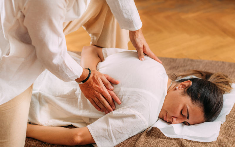 Bài tập đả thông kinh lạc đơn giản tại nhà