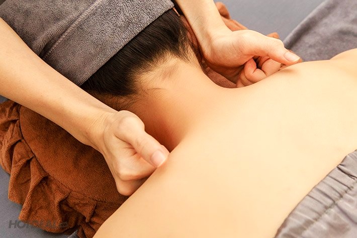 massage cổ vai gáy tphcm Ai nên chọn massage cổ vai gáy?