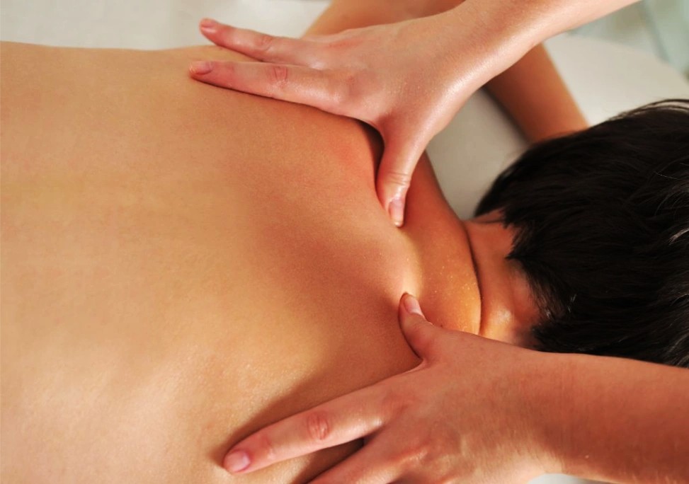 massage cổ vai gáy tphcm Quy trình massage cổ vai gáy tại Healing Touch Spa