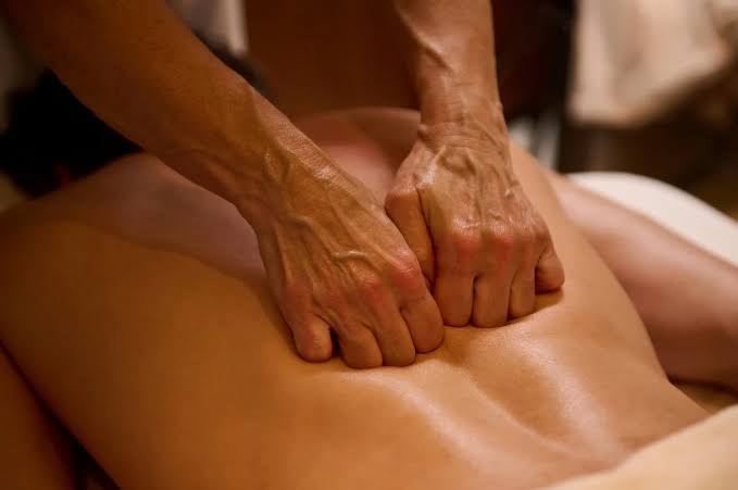 Massage mô sâu (Deep Tissue) là gì?